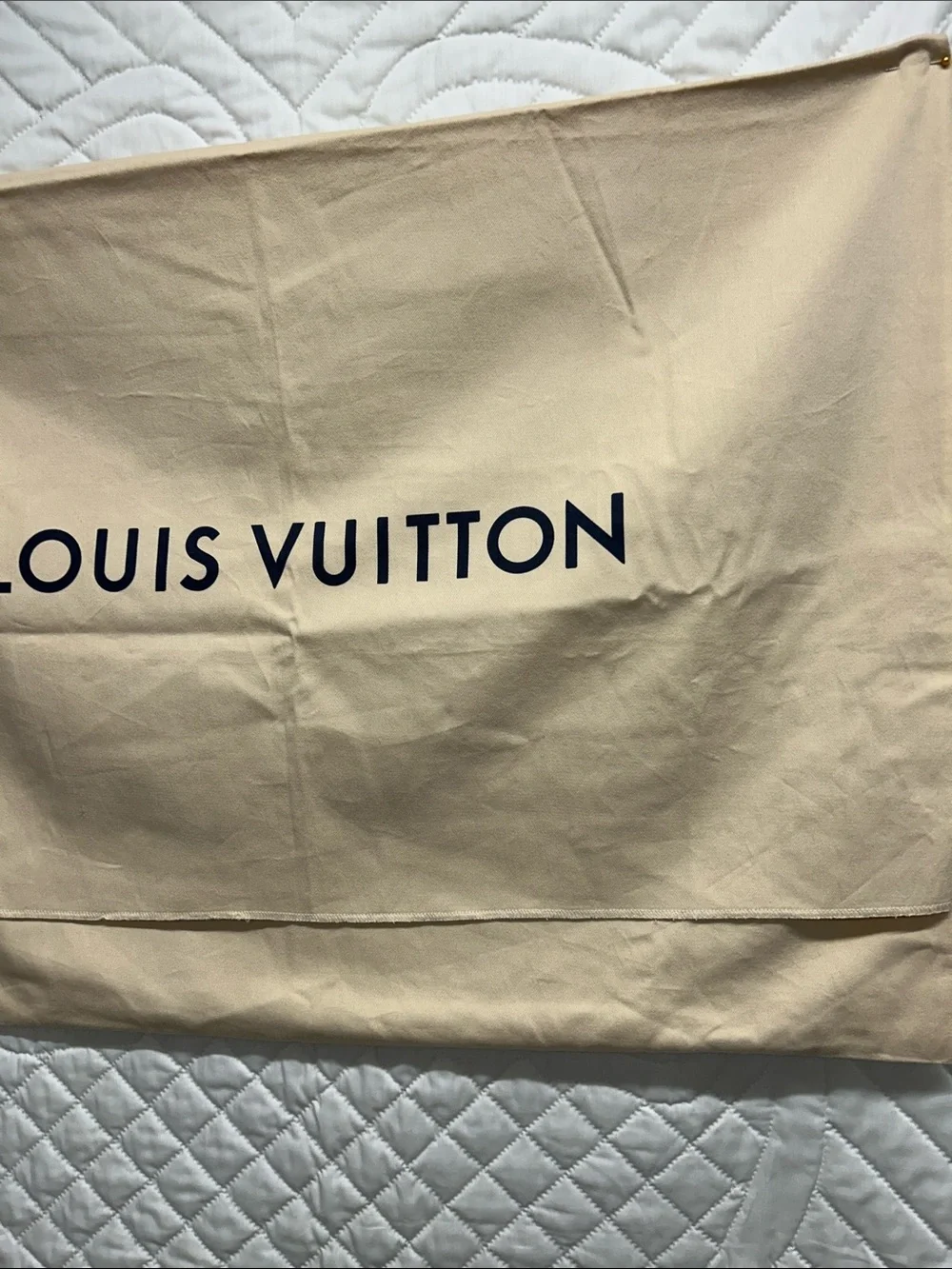 Louis Vuitton Beige Logo Dust Cover size 30x31 -large